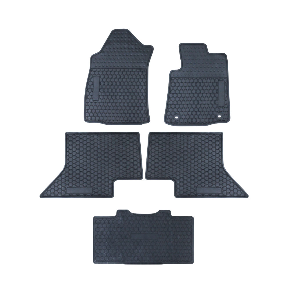 HILUX REVO 2015+ DOUBLE CAB 5 PIECE LATEX FITTED MATS-MATSTOY2